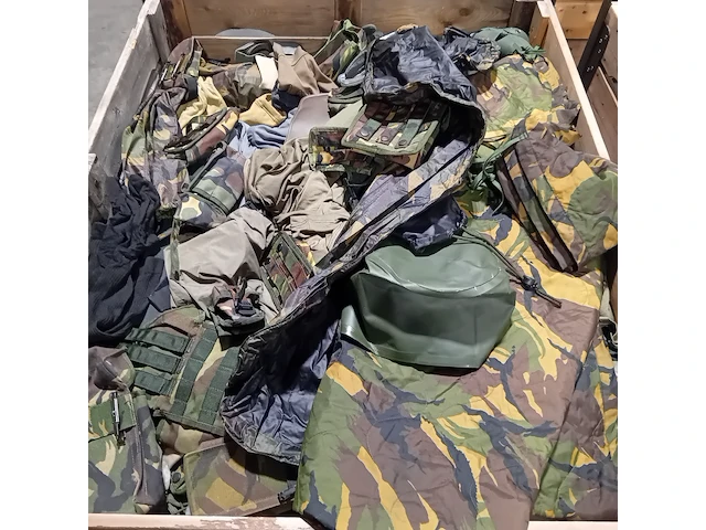 Persoonlijke uitrusting en kleding defensie - afbeelding 24 van  43