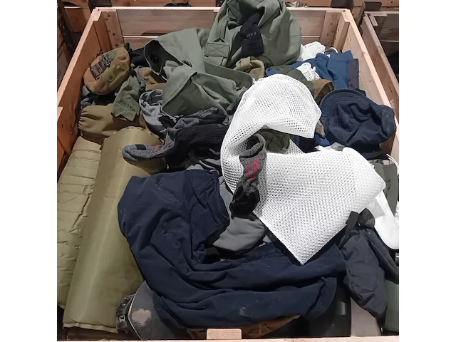 Persoonlijke uitrusting en kleding defensie - afbeelding 25 van  43