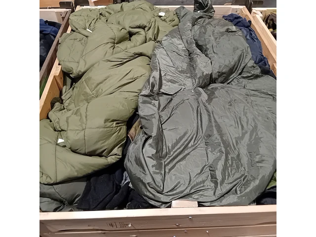 Persoonlijke uitrusting en kleding defensie - afbeelding 34 van  43