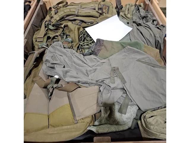 Persoonlijke uitrusting en kleding defensie - afbeelding 10 van  32