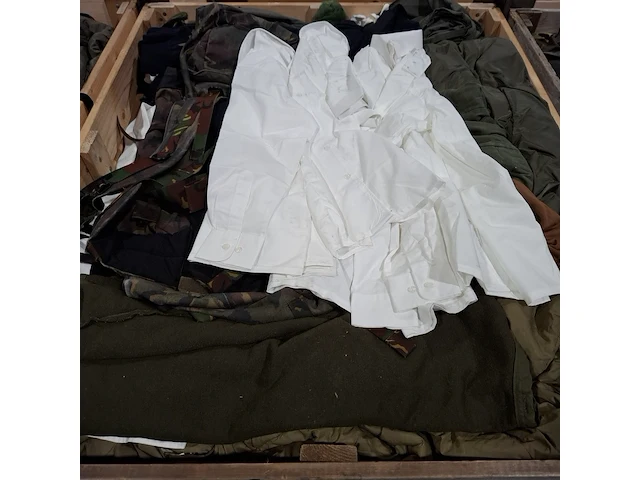 Persoonlijke uitrusting en kleding defensie - afbeelding 14 van  32