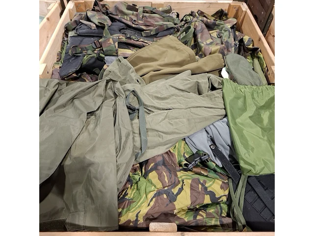 Persoonlijke uitrusting en kleding defensie - afbeelding 23 van  32