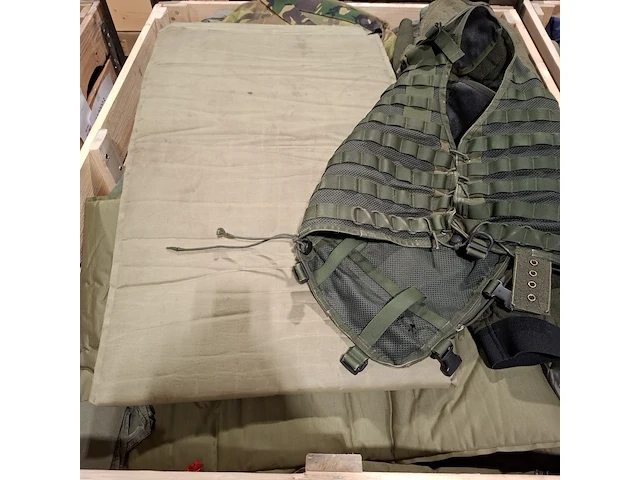 Persoonlijke uitrusting en kleding defensie - afbeelding 27 van  32