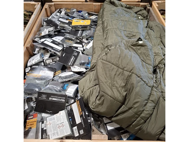 Persoonlijke uitrusting en kleding defensie - afbeelding 16 van  36