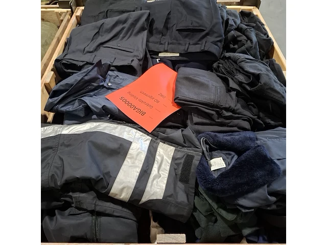 Persoonlijke uitrusting en kleding defensie - afbeelding 18 van  36