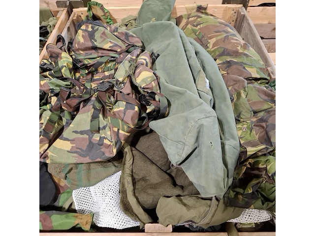 Persoonlijke uitrusting en kleding defensie - afbeelding 25 van  36
