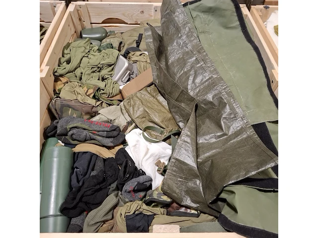 Persoonlijke uitrusting en kleding defensie - afbeelding 34 van  36