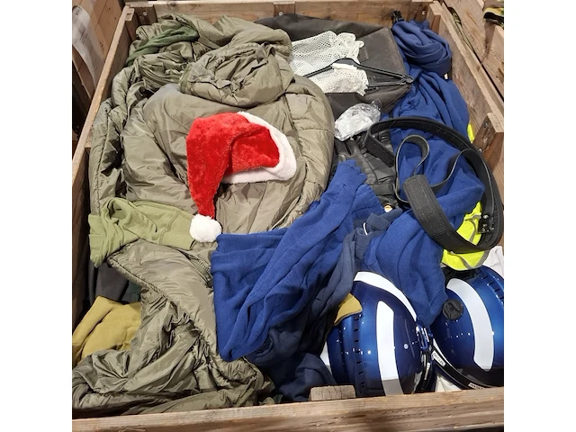 Persoonlijke uitrusting en kleding defensie - afbeelding 4 van  21