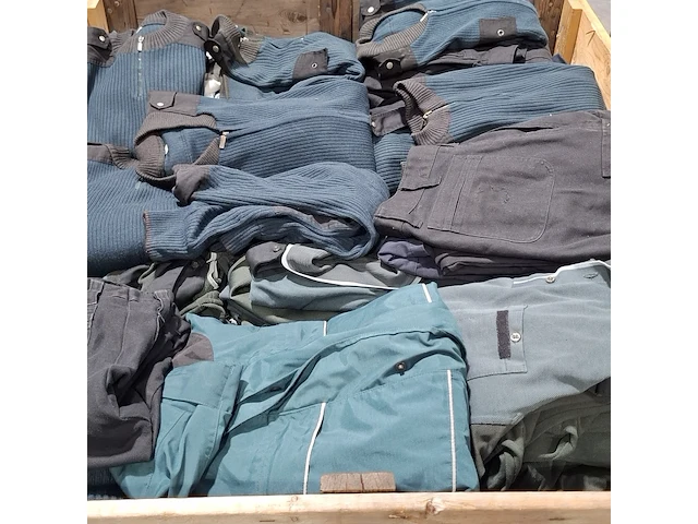 Persoonlijke uitrusting en kleding defensie - afbeelding 6 van  21