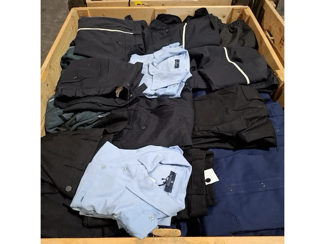 Persoonlijke uitrusting en kleding defensie - afbeelding 13 van  21