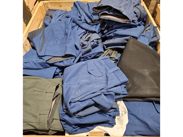 Persoonlijke uitrusting en kleding defensie - afbeelding 14 van  21