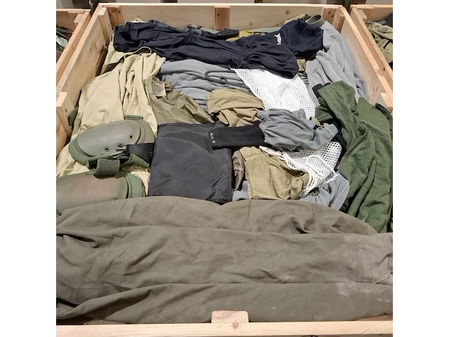 Persoonlijke uitrusting en kleding defensie - afbeelding 10 van  27