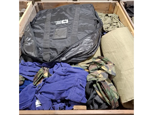 Persoonlijke uitrusting en kleding defensie - afbeelding 15 van  27