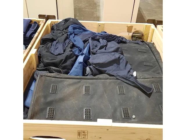 Persoonlijke uitrusting en kleding defensie - afbeelding 19 van  39