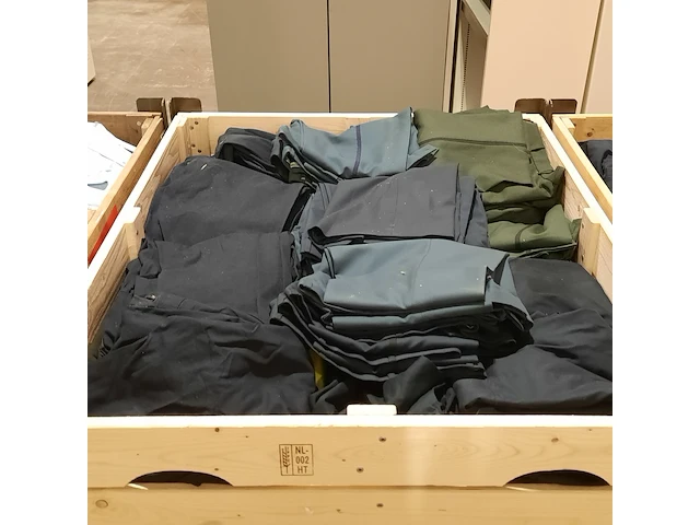 Persoonlijke uitrusting en kleding defensie - afbeelding 21 van  39