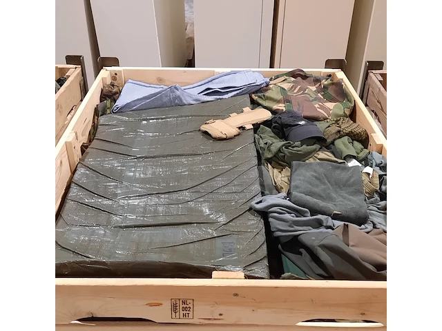Persoonlijke uitrusting en kleding defensie - afbeelding 25 van  39