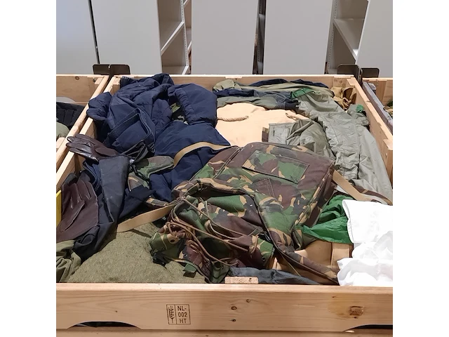 Persoonlijke uitrusting en kleding defensie - afbeelding 28 van  39
