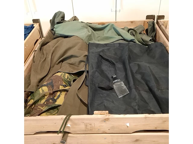 Persoonlijke uitrusting en kleding defensie - afbeelding 23 van  25