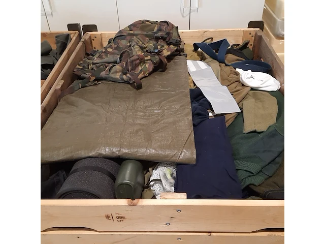 Persoonlijke uitrusting en kleding defensie - afbeelding 24 van  25