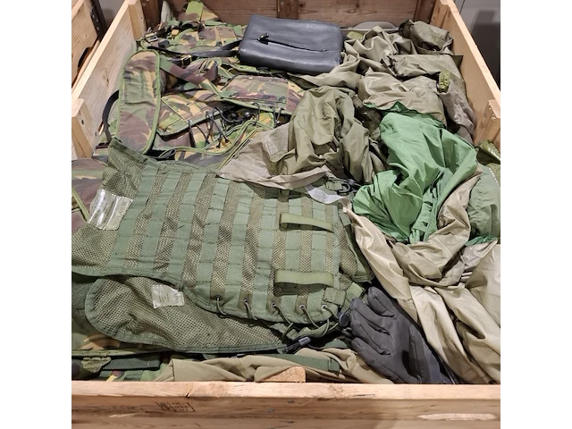 Persoonlijke uitrusting en kleding defensie - afbeelding 10 van  23