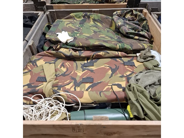 Persoonlijke uitrusting en kleding defensie - afbeelding 19 van  39