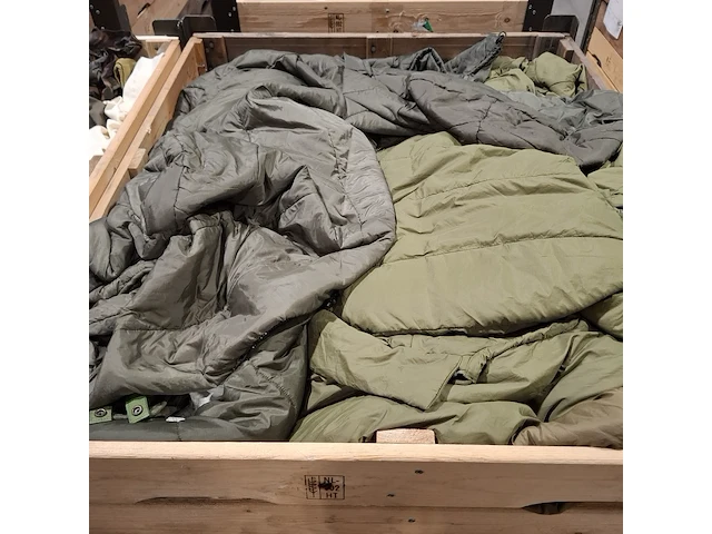 Persoonlijke uitrusting en kleding defensie - afbeelding 26 van  39