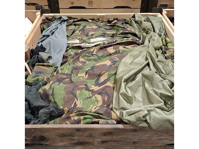 Persoonlijke uitrusting en kleding defensie - afbeelding 31 van  39