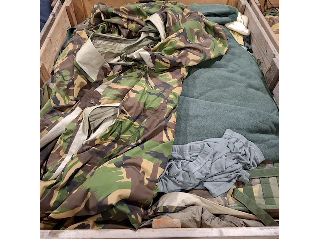 Persoonlijke uitrusting en kleding defensie - afbeelding 17 van  29