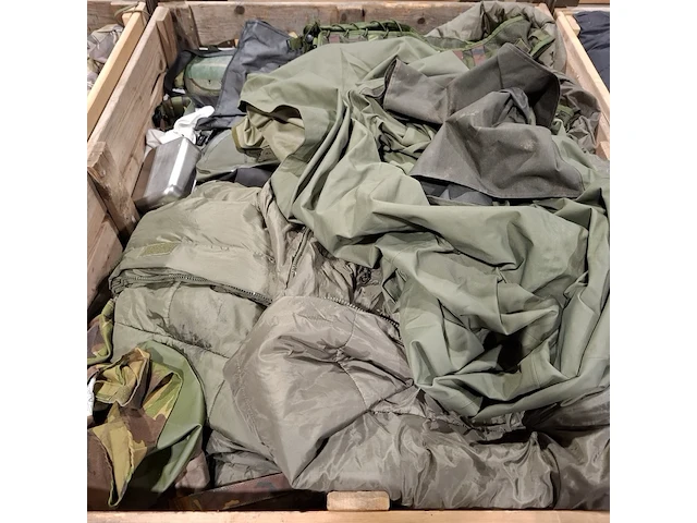 Persoonlijke uitrusting en kleding defensie - afbeelding 25 van  29