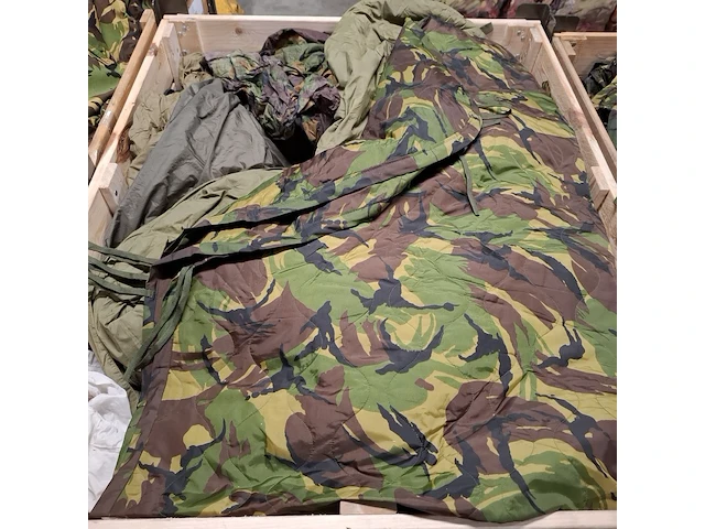 Persoonlijke uitrusting en kleding defensie - afbeelding 7 van  25