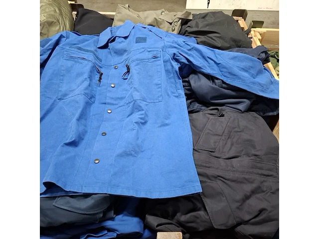 Persoonlijke uitrusting en kleding defensie - afbeelding 11 van  25