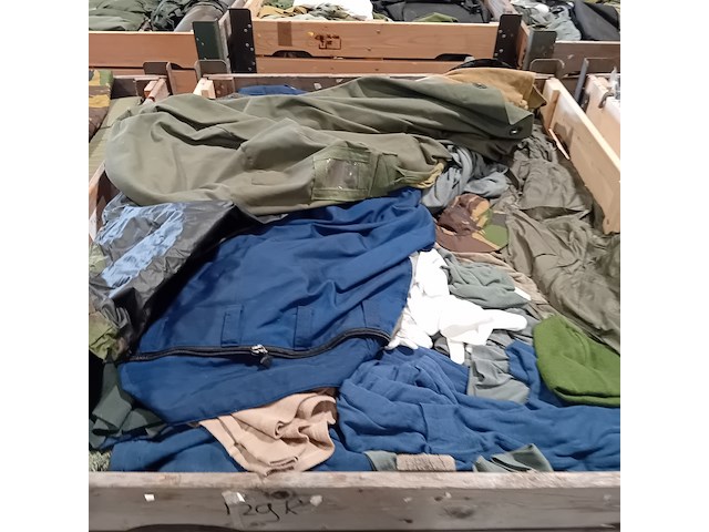 Persoonlijke uitrusting en kleding defensie - afbeelding 13 van  35