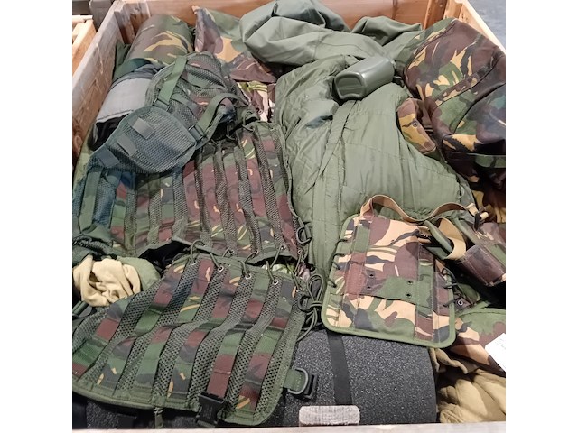 Persoonlijke uitrusting en kleding defensie - afbeelding 12 van  35