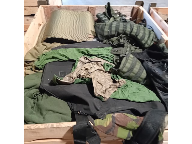 Persoonlijke uitrusting en kleding defensie - afbeelding 28 van  35