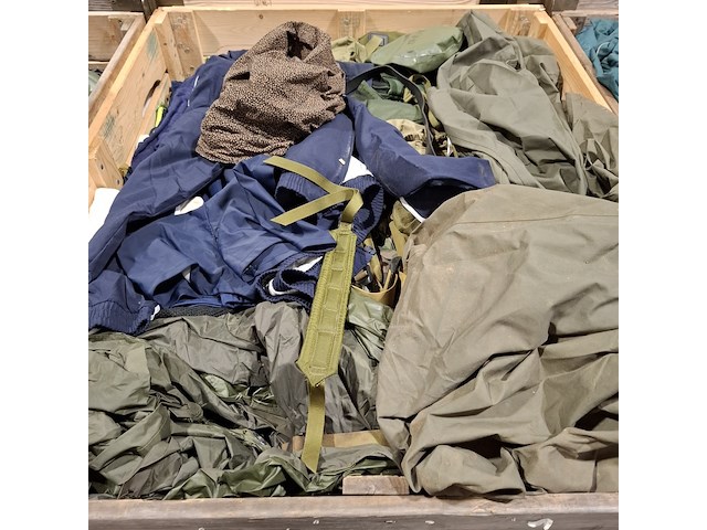 Persoonlijke uitrusting en kleding defensie - afbeelding 4 van  31