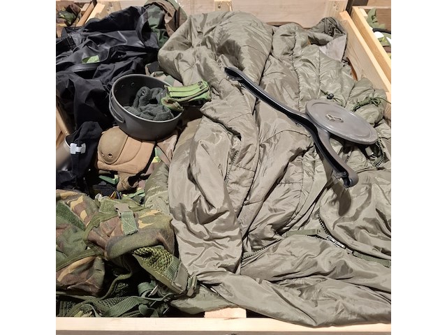 Persoonlijke uitrusting en kleding defensie - afbeelding 7 van  31