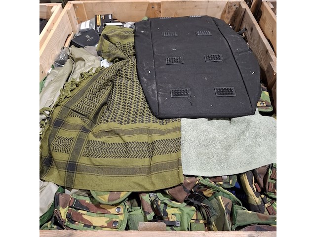 Persoonlijke uitrusting en kleding defensie - afbeelding 10 van  31