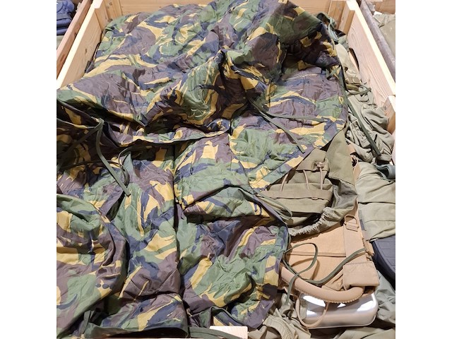 Persoonlijke uitrusting en kleding defensie - afbeelding 19 van  31