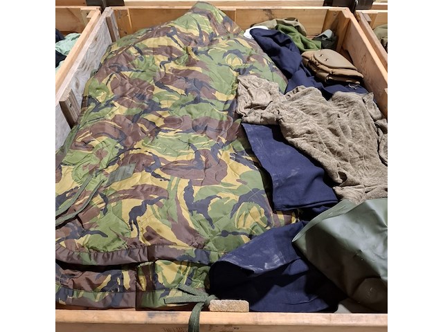 Persoonlijke uitrusting en kleding defensie - afbeelding 24 van  31