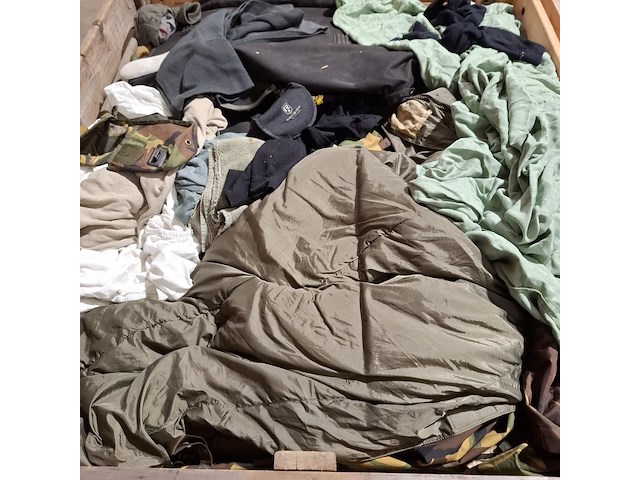 Persoonlijke uitrusting en kleding defensie - afbeelding 25 van  31