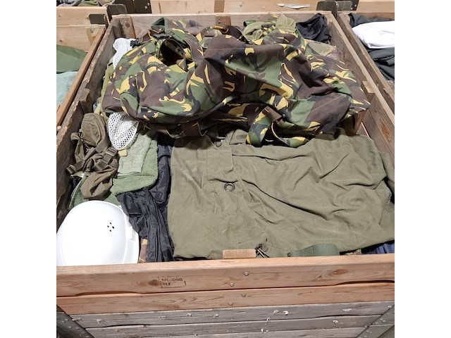 Persoonlijke uitrusting en kleding defensie - afbeelding 2 van  35