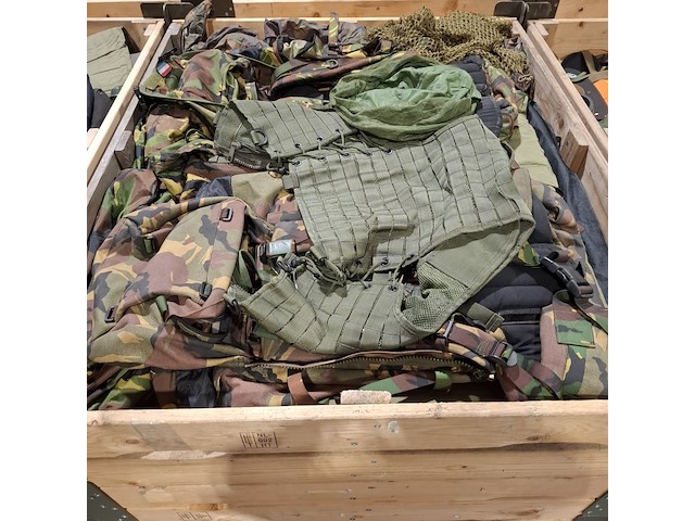 Persoonlijke uitrusting en kleding defensie - afbeelding 15 van  35