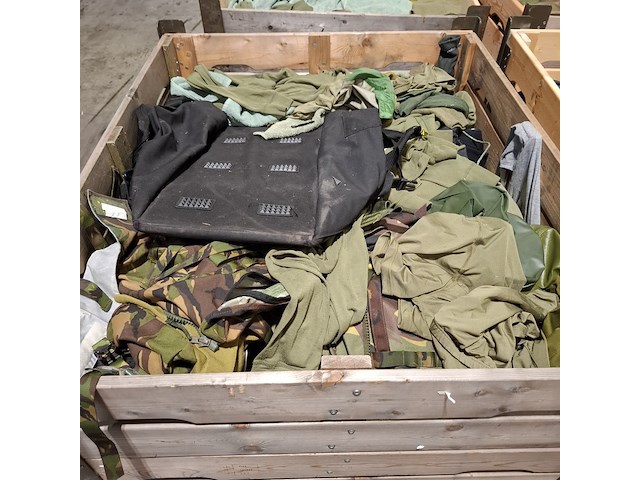 Persoonlijke uitrusting en kleding defensie - afbeelding 12 van  35