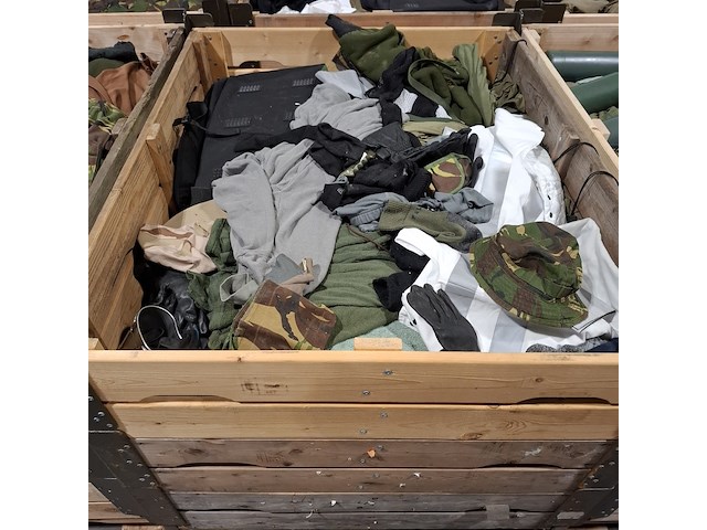 Persoonlijke uitrusting en kleding defensie - afbeelding 31 van  35