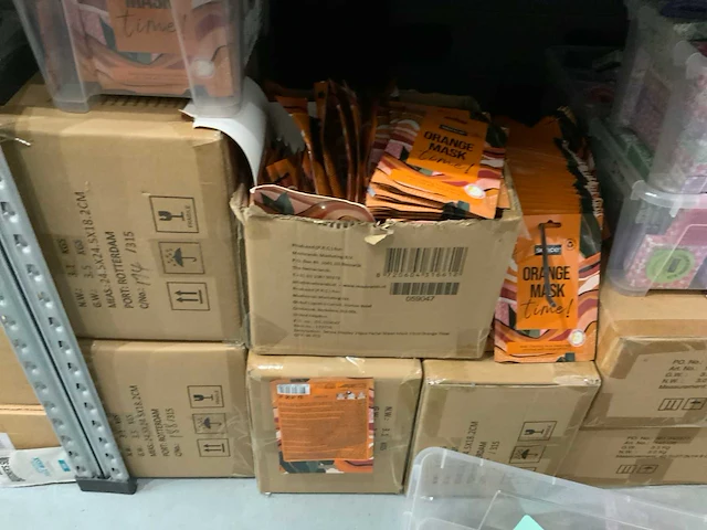 Persoonlijke verzorging en huishoudelijke producten (3383x) - afbeelding 3 van  12