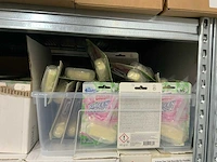 Persoonlijke verzorging en huishoudelijke producten (3383x) - afbeelding 10 van  12