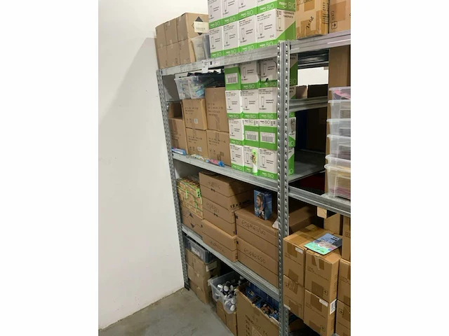 Persoonlijke verzorgingsproducten (3681x) - afbeelding 5 van  12