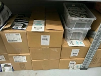 Persoonlijke verzorgingsproducten (4850x) - afbeelding 8 van  17