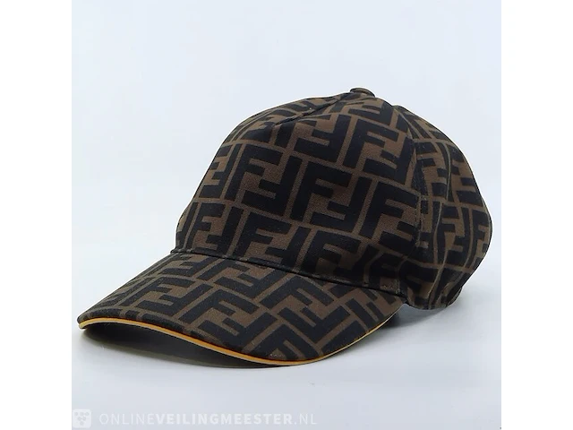Pet fendi, fxq768 a660 tu - afbeelding 1 van  8