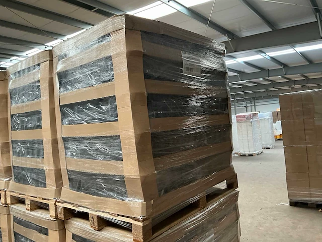Pet flessen combinatie kavel 500 t/m 503 - afbeelding 3 van  18